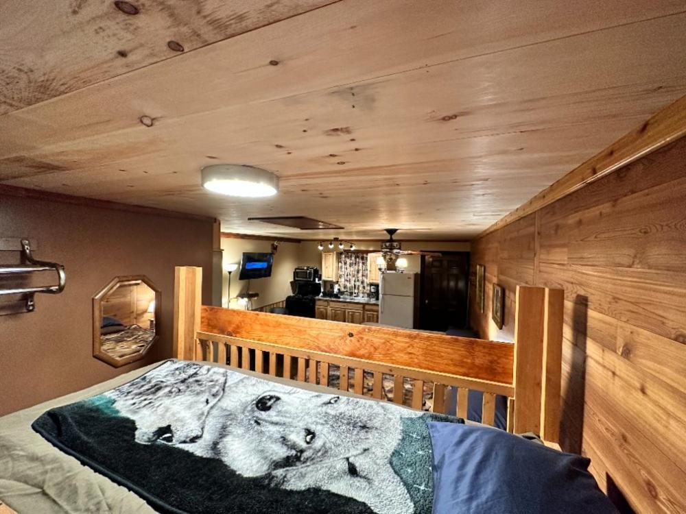 Best Bear Lodge & Campground Irons Dış mekan fotoğraf