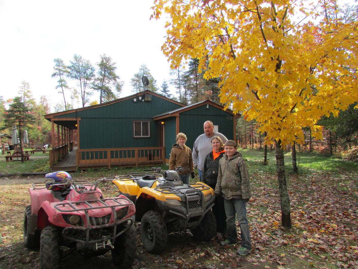 Best Bear Lodge & Campground Irons Dış mekan fotoğraf