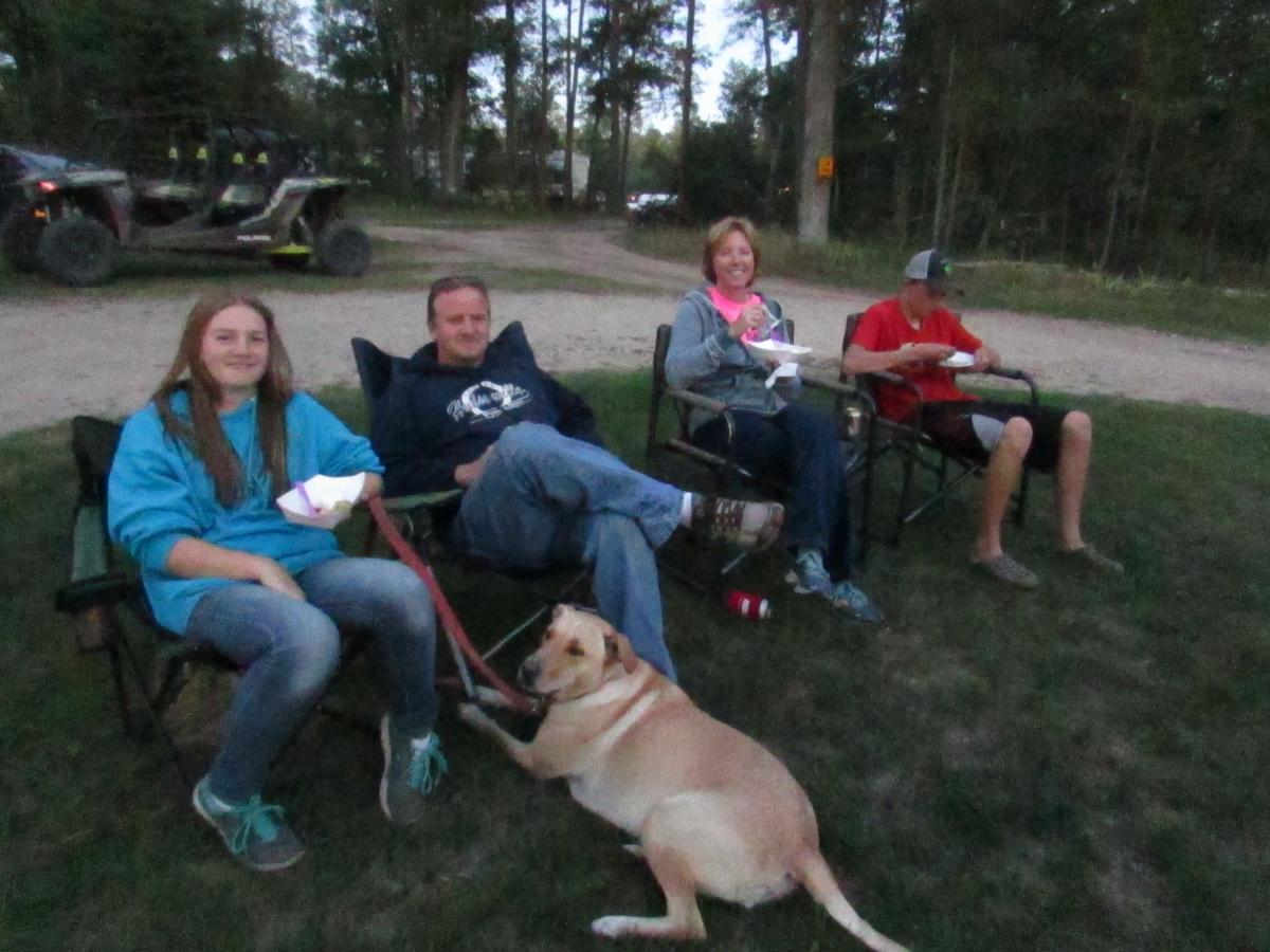 Best Bear Lodge & Campground Irons Dış mekan fotoğraf